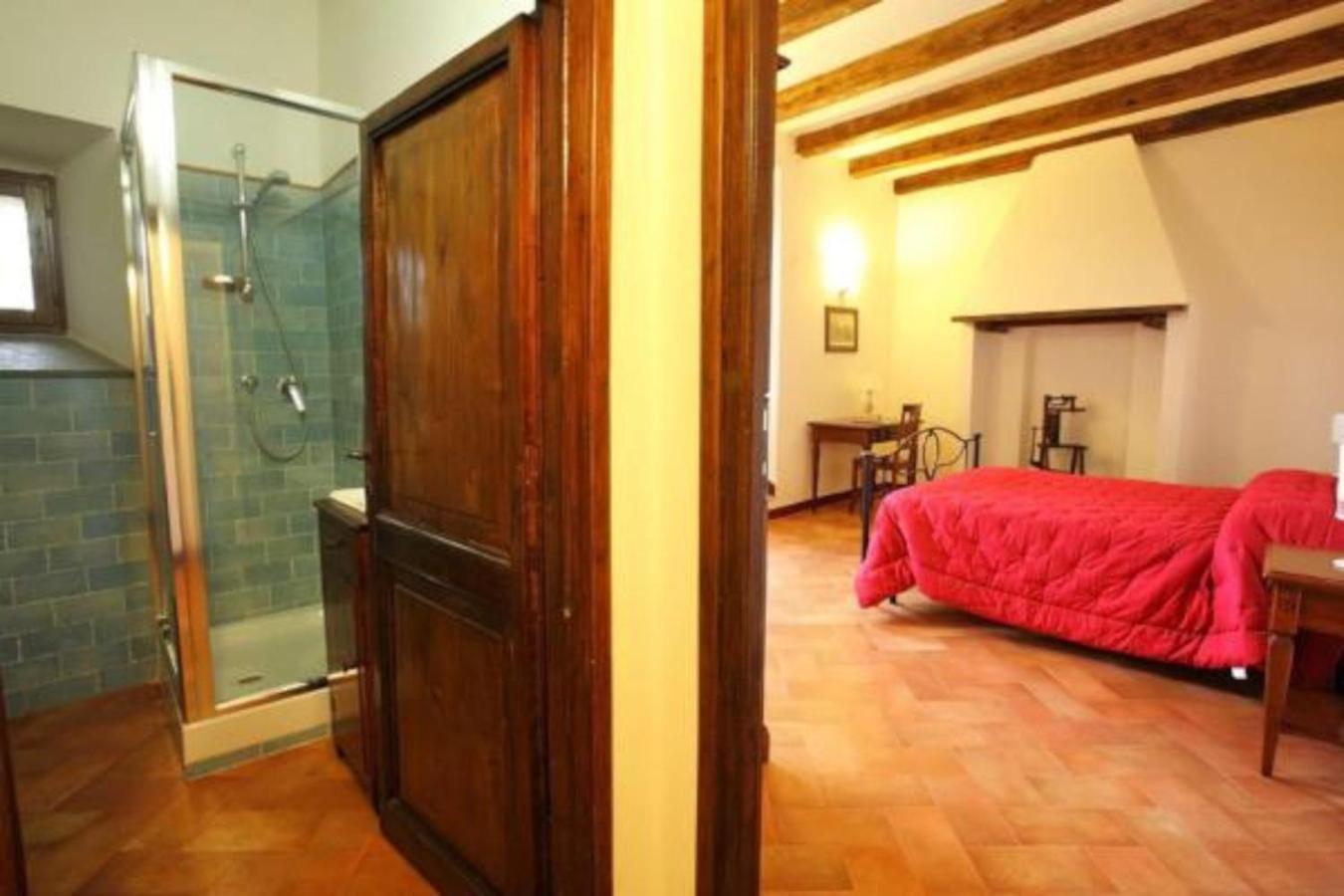 Antico Borgo La Commenda Aparthotel Монтефиасконе Екстериор снимка