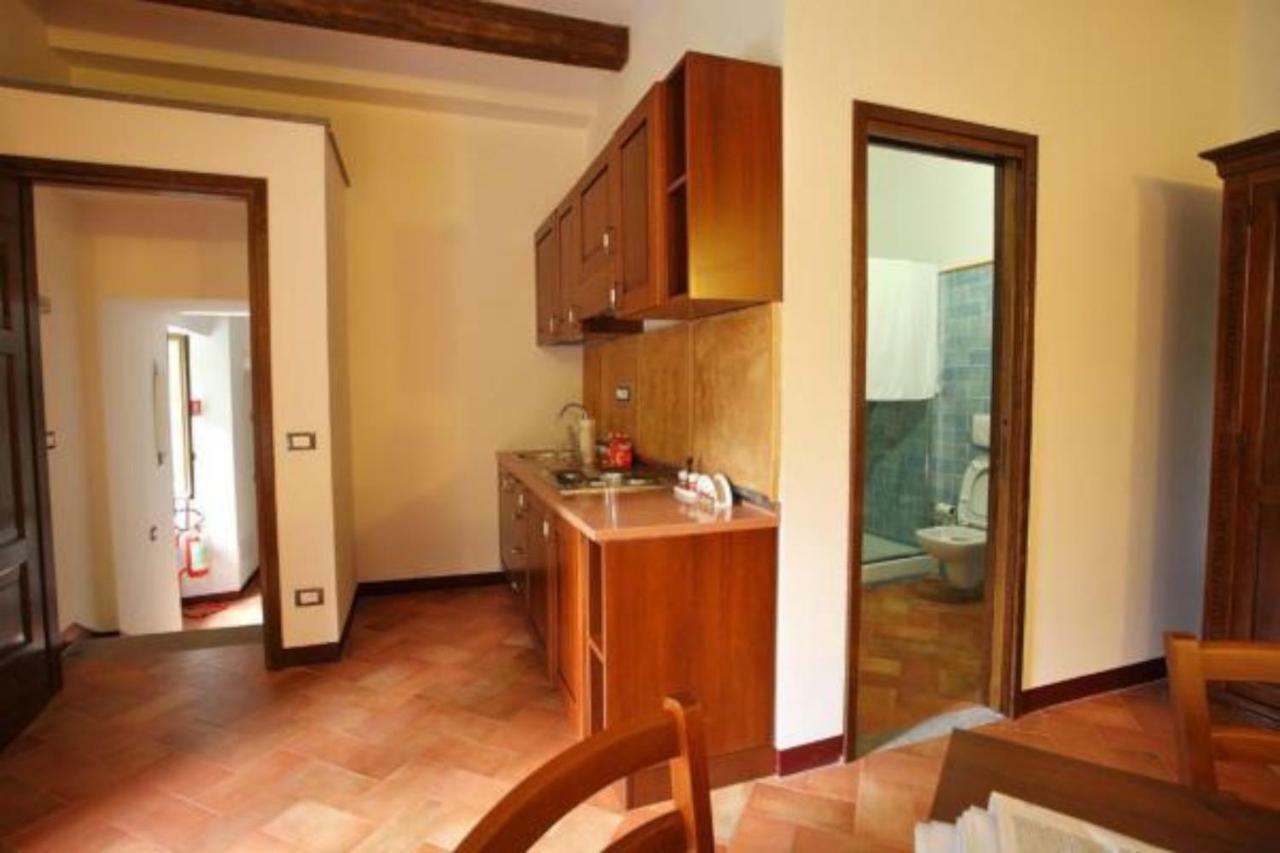 Antico Borgo La Commenda Aparthotel Монтефиасконе Екстериор снимка