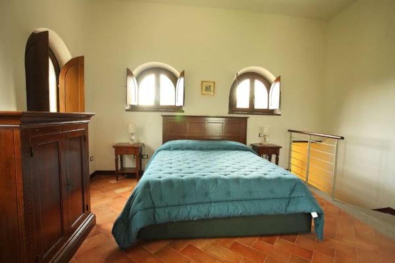Antico Borgo La Commenda Aparthotel Монтефиасконе Екстериор снимка