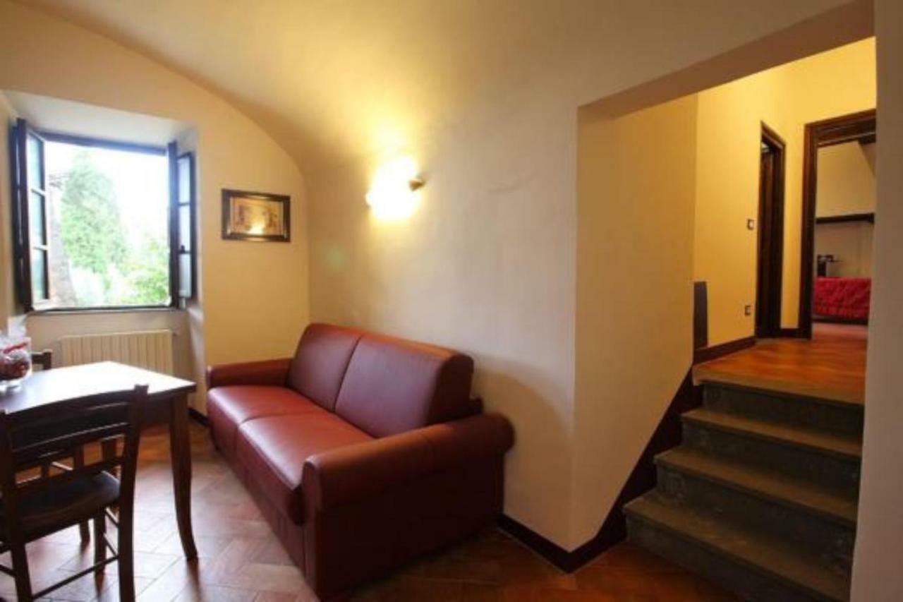 Antico Borgo La Commenda Aparthotel Монтефиасконе Екстериор снимка